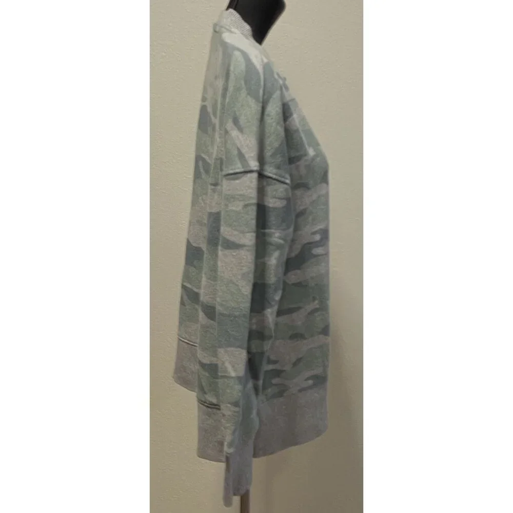 Time and Tru Womens S (4-6) Top Thin Sweatshirt Cotton Blend Camo Oversized - Picture 6 of 9